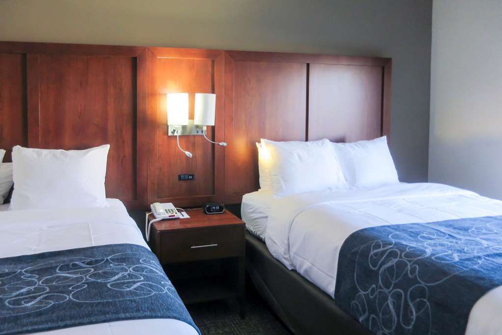 Comfort Suites Greensboro-High Point Kamer foto